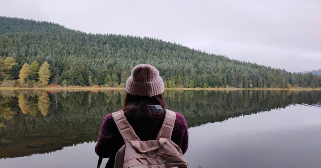 Silent Solo Touring: US Destinations to Recharge & Unwind Reset for mental reset and mindful solo travel