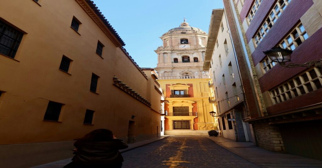 9 Shocking Pickpocket Cities in Europe Tourists Should Know 1 9 Shocking Pickpocket Cities in Europe Tourists Should Know Introduction