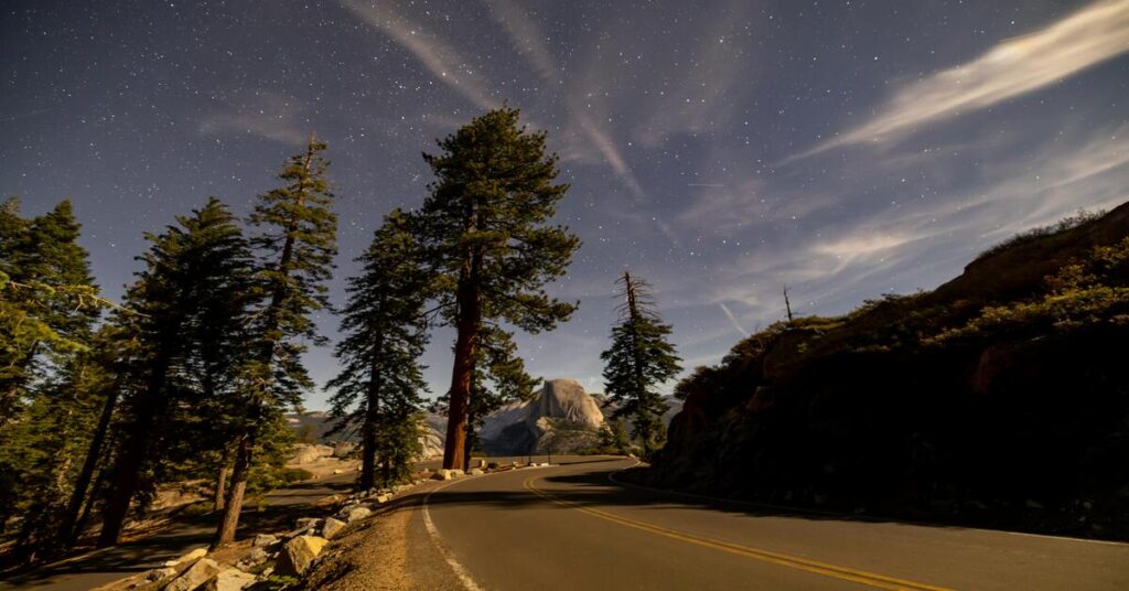 Scenic Solo Road Trip Routes USA That Feel Calm & Safe 1 Scenic Solo Road Trip Routes USA That Feel Calm & Safe for peaceful solo driving