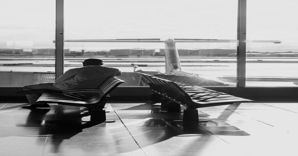 airport seating charging