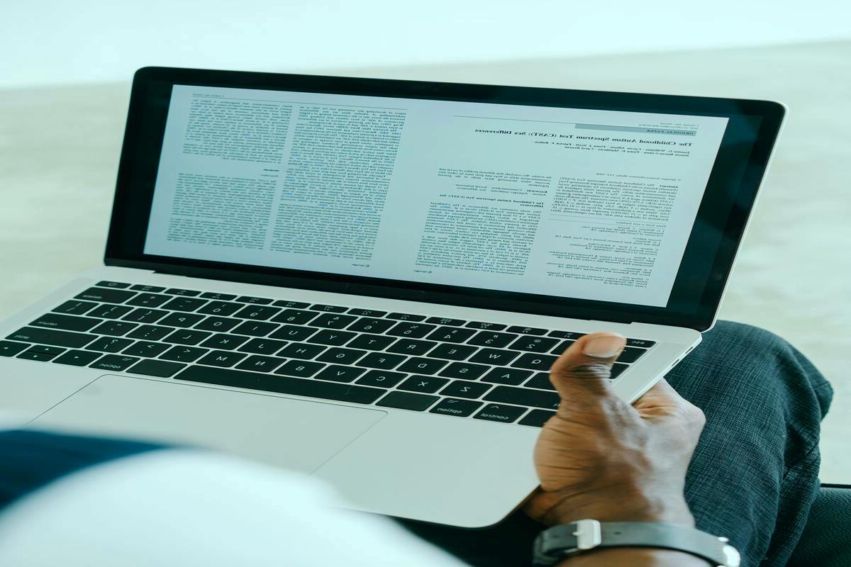 Disclaimer user reading website terms carefully before using travel information online