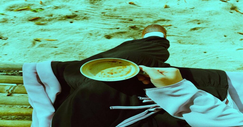 coffee break solo travel