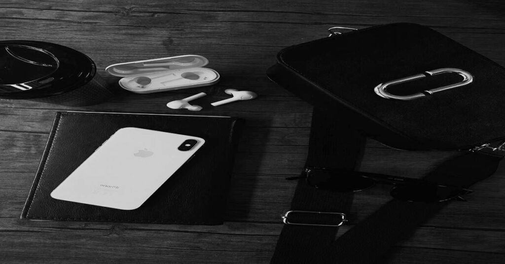 tech accessories bag